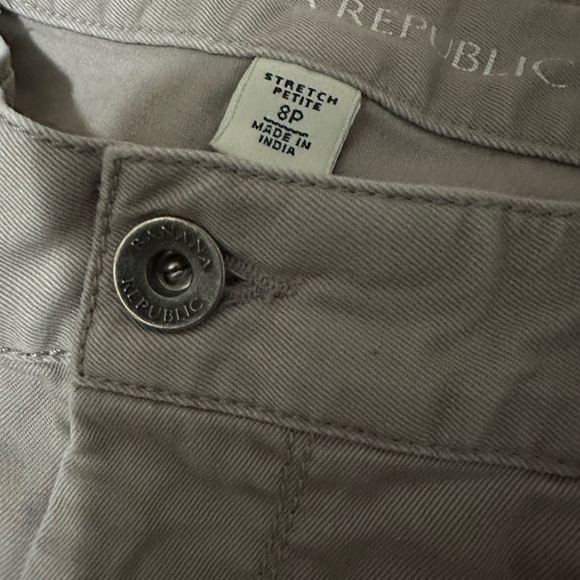 Light gray pants - Picture 2 of 2